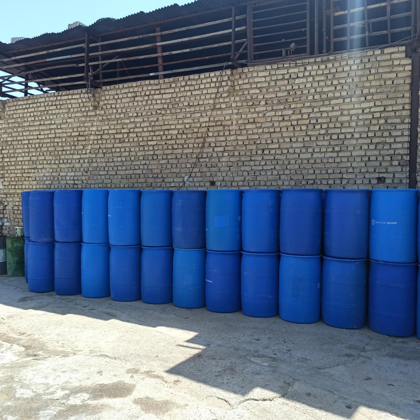 دبه مخزن بشکه گالن وان پلی اتیلن پلاستیکی فلزی IBC|حراج|شیراز, وزیرآباد|دیوار