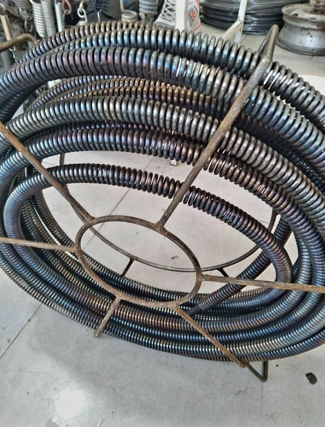 لوله بازکنی و تخلیه چاه باز کن فنرزن فنرزنی فنرزدن|خدمات نظافت|قم, بنیاد|دیوار