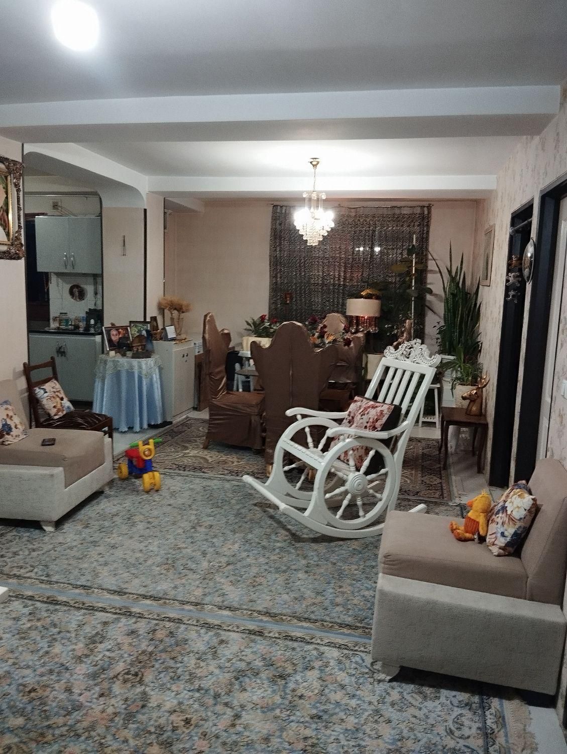 86متری 2خواب روبه نما (دونبش) تک واحدی/خ بازارچه|فروش آپارتمان|محمدشهر, محمدشهر|دیوار