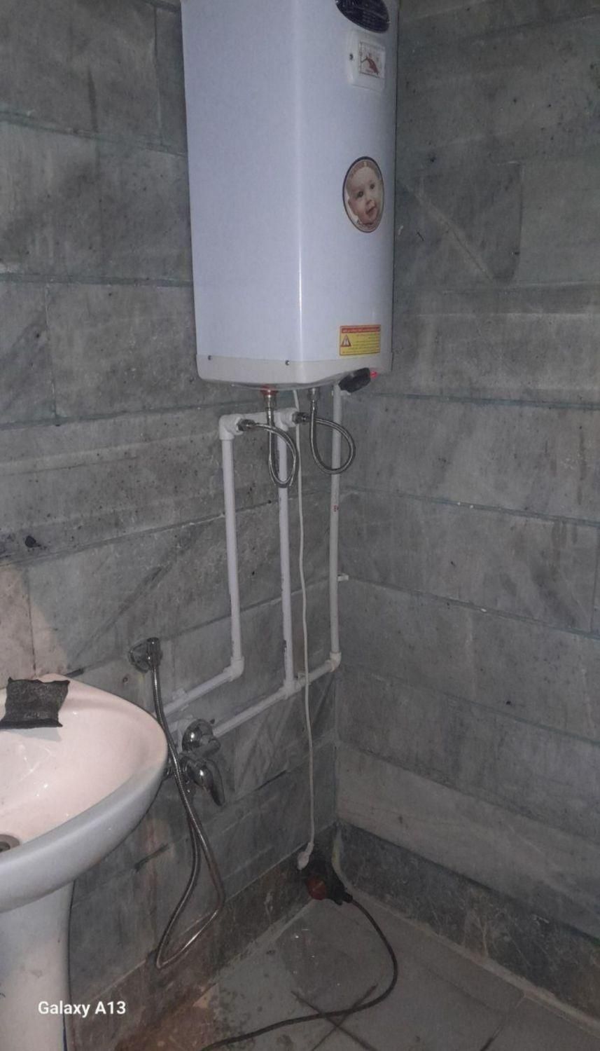 لوله کشی آب وفاضلاب نصب شیرآلات|خدمات پیشه و مهارت|قم, نیروگاه|دیوار