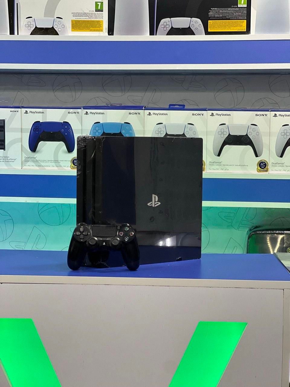 کنسول بازی ps4 pro - ظرفیت 1 ترابایت سری 7016|کنسول، بازی ویدئویی و آنلاین|سقز, |دیوار