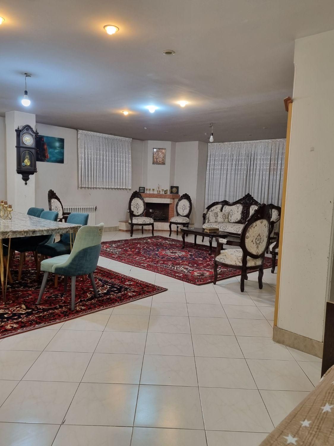 تمیز و با امنیت و آرامش ،نور عالی|اجارهٔ کوتاهمدت آپارتمان و سوئیت|اصفهان, نصرآباد|دیوار