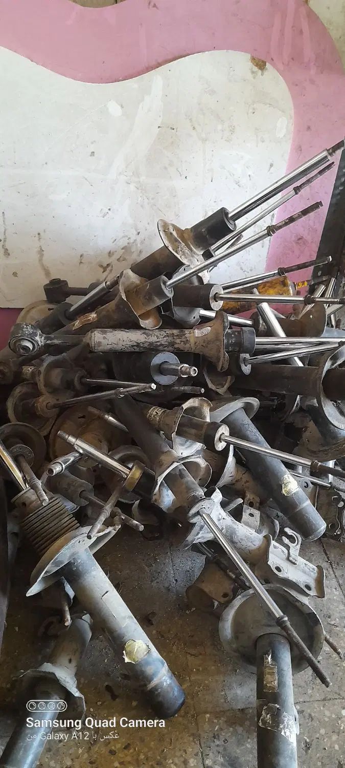 کمک فنر استوک فابریک کارخانه بدون تعمیر|قطعات یدکی و لوازم جانبی|اردبیل, |دیوار