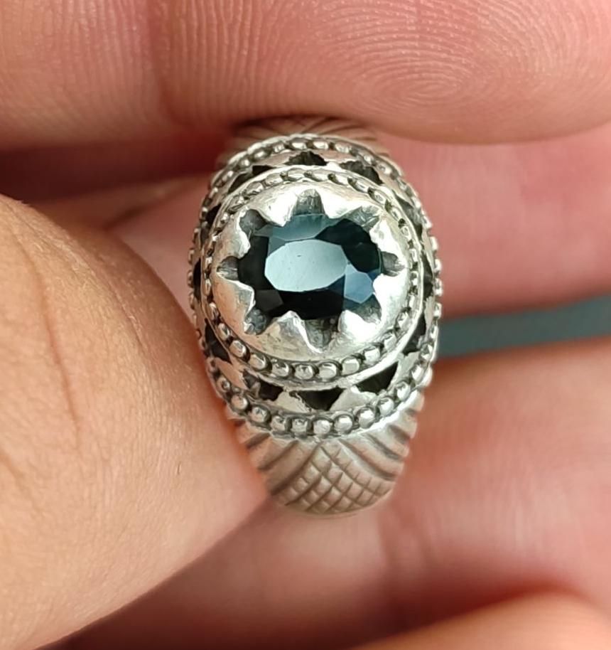 انگشتر نقره دست ساز یاقوت کبود مجتبی شیرازی|بدلیجات|تهران, نیروی هوایی (پیروزی)|دیوار