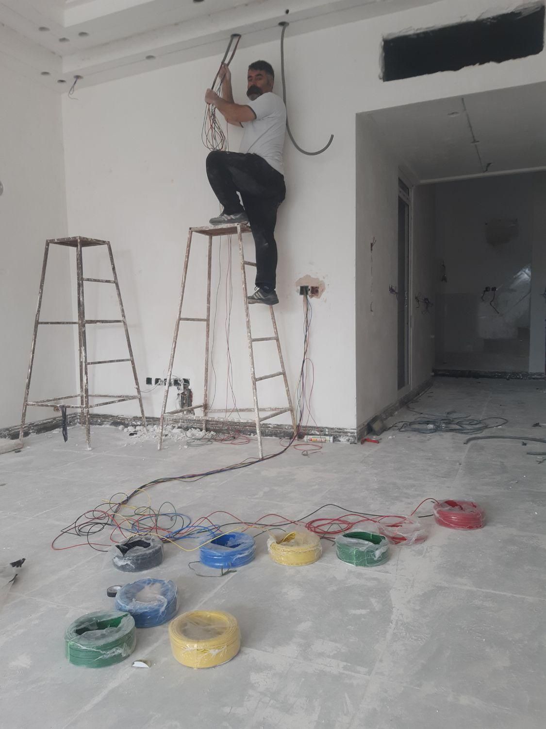 برقکشیساختماننصبدوربیندوزگیر|خدمات پیشه و مهارت|اردکان, |دیوار