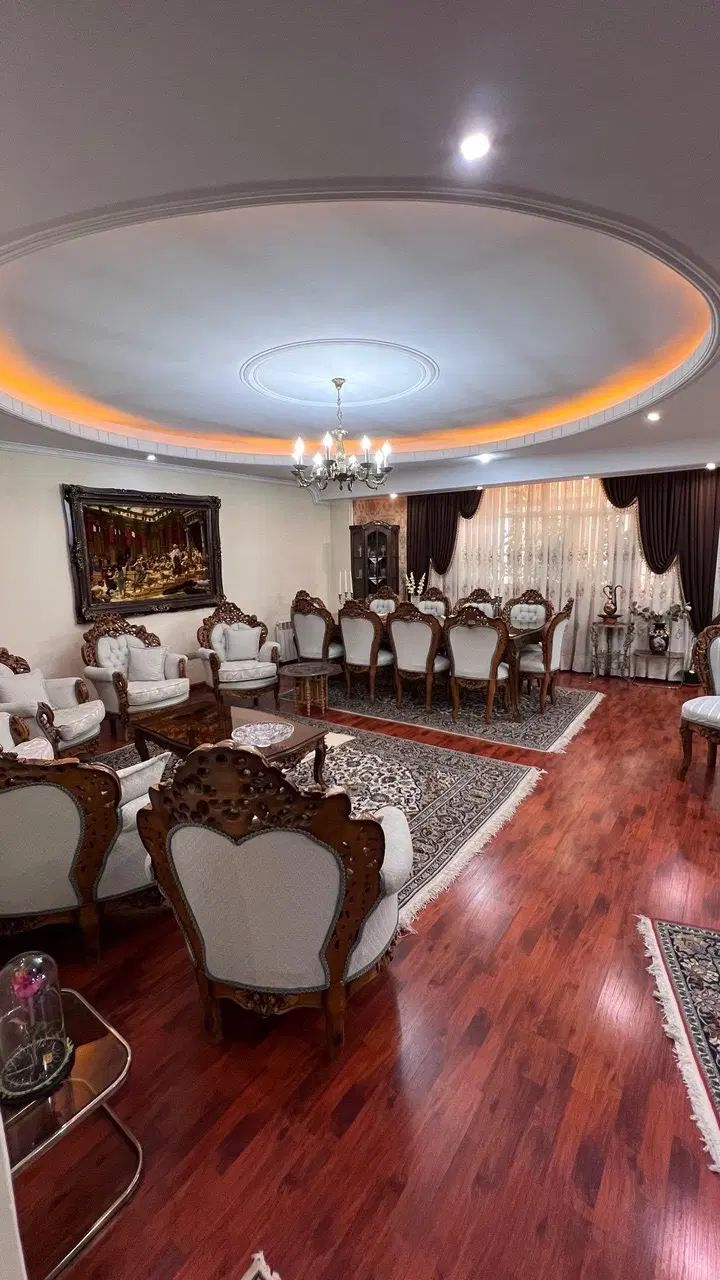 آپارتمان۲۰۰متری/۴خواب مستر/خیام شرقی/کاسبی|فروش آپارتمان|کرج, مهرویلا شمالی|دیوار