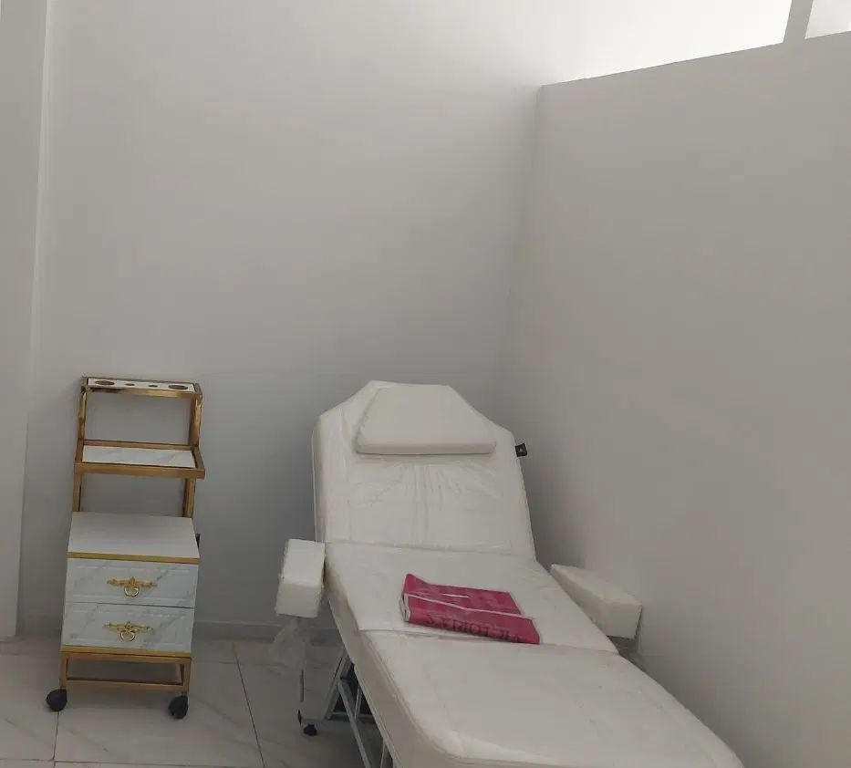 اجاره اتاق در سالن زیبایی زنانه|اجارهٔ دفتر کار، اتاق اداری، مطب|تهران, باشگاه نفت|دیوار