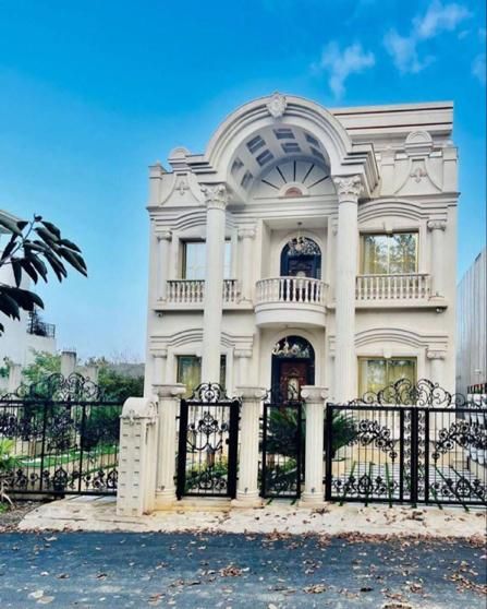 کاخ ویلا۳۳۰متری/استخردار/فول فرنیش|فروش خانه و ویلا|امامزاده عبدالله, |دیوار