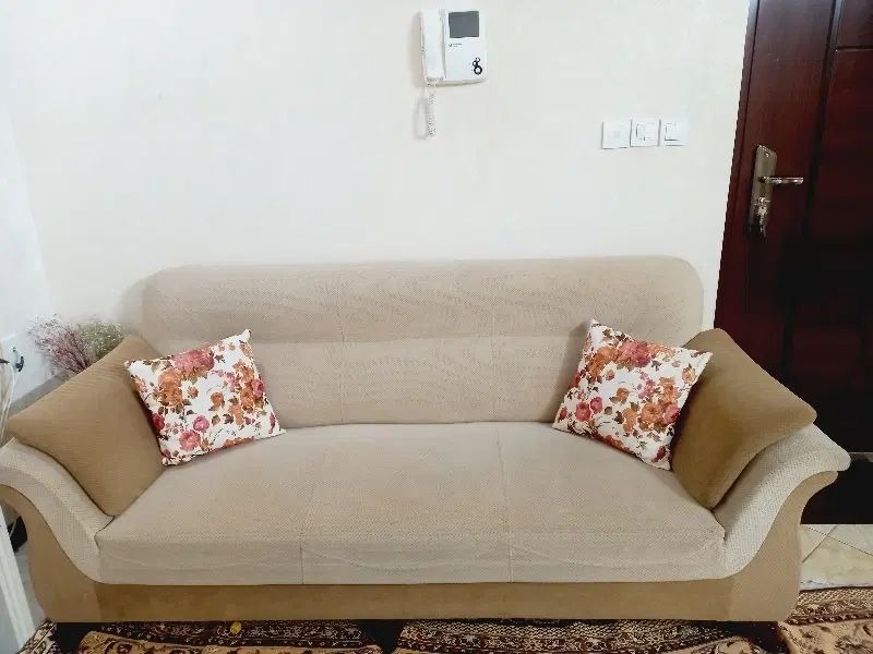 مبل راحتی ۷نفره مازراتی+۱میز بزرگ عالی جلو مبلی|مبلمان خانگی و میز عسلی|تهران, شهرک دانشگاه|دیوار