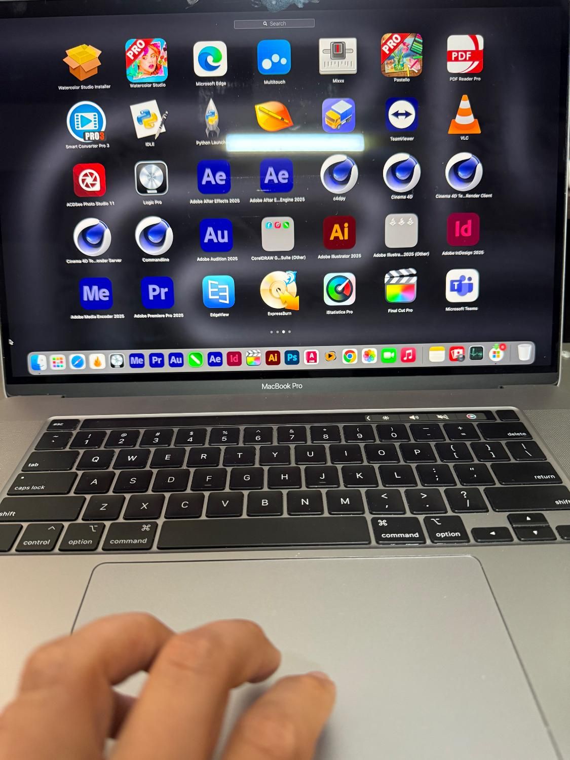 Macbook Pro 2019 -i9-16G-1T-5500  مک بوک پرو|رایانه همراه|اصفهان, سعادت‌آباد|دیوار