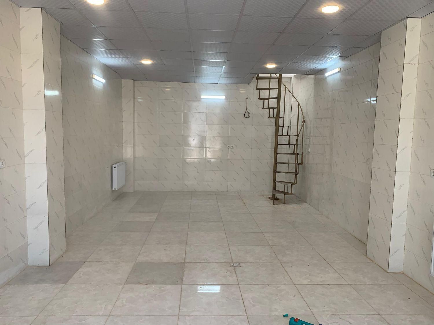 فروش مغازه سوپر مارکت شهرک صنعتی|فروش مغازه و غرفه|شیراز, شهرک صنعتی شیراز|دیوار