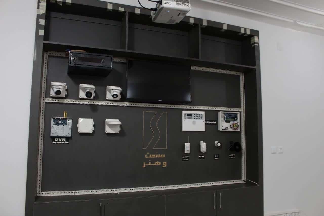 دوره آموزشی نصب دوربین های مداربسته بامدرک فنی|خدمات آموزشی|مشهد, امام خمینی|دیوار