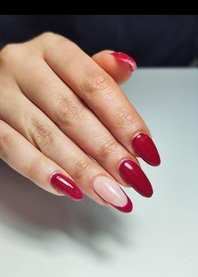 کاشت ناخن با تخفیفات به مدت محدود|خدمات آرایشگری و زیبایی|شاهین‌شهر, شهرک گلدیس|دیوار