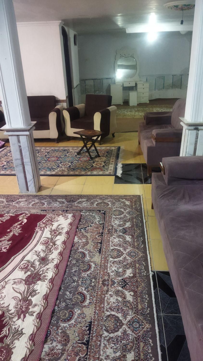 اجاره روزانه/هفتگی/خانه بزرگ /دربست  ۲۵۰ متری|اجارهٔ کوتاه‌مدت آپارتمان و سوئیت|میاندوآب, |دیوار