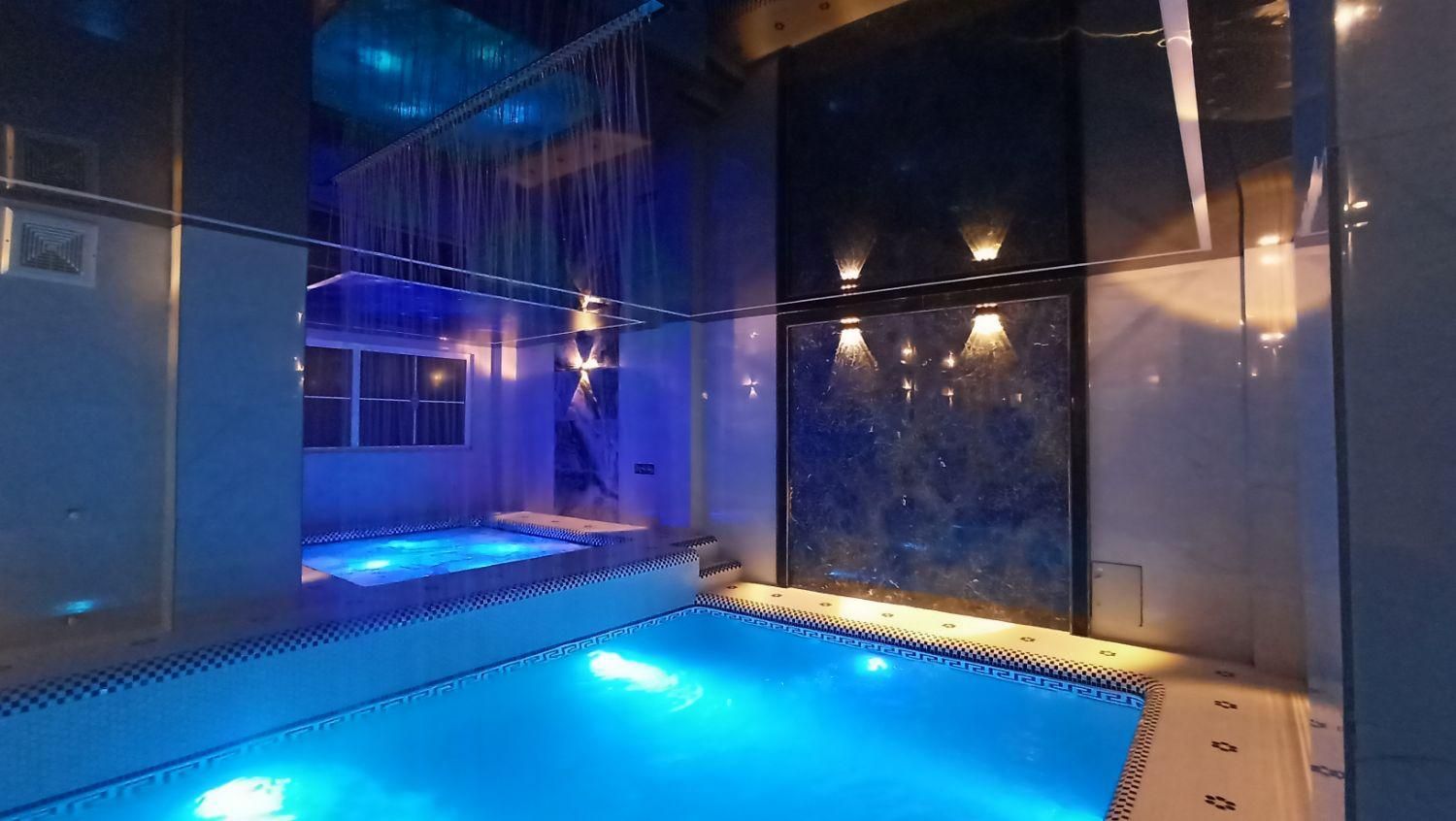 ویلا استخر داروجکوزی بزرگ سنگی (مالک هستم)|اجارهٔ کوتاه‌مدت ویلا و باغ|بندر انزلی, انقلاب|دیوار