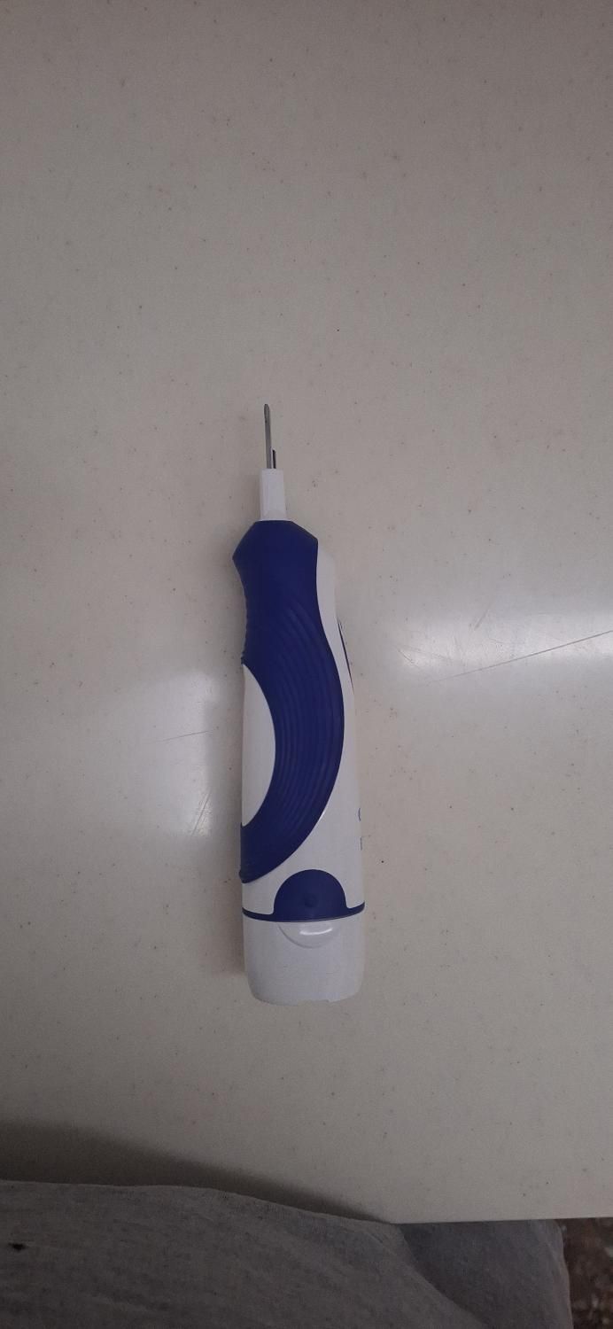 مسواک برقی اورال بی Oral B Pro Expert Toothbrush|آرایشی، بهداشتی، درمانی|تهران, جنت‌آباد شمالی|دیوار