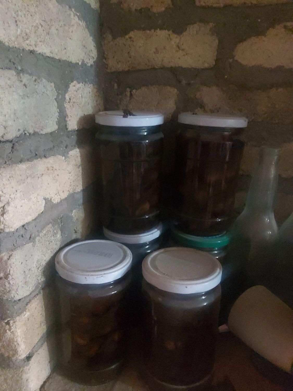 زعفران|خوردنی و آشامیدنی|اصفهان, عطار نیشابوری|دیوار
