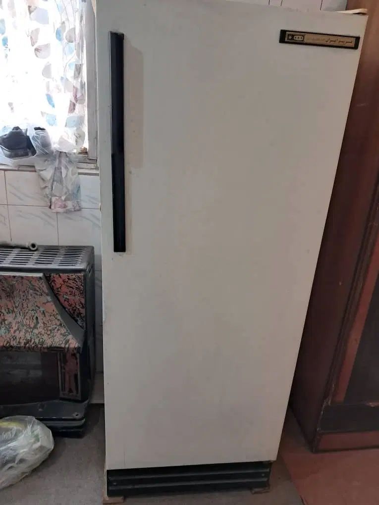 یخچال امرسان ۲۰ فوت ویک یخچال فریزر به شرط سالمی|یخچال و فریزر|تهران, آهنگ|دیوار