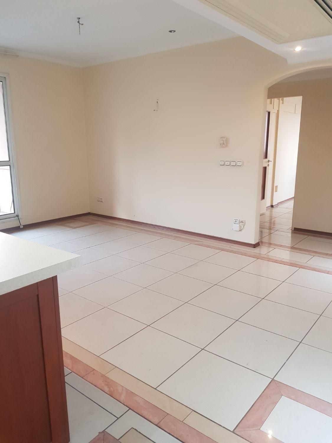 قیطریه مجتمع سبحان۱۷۵ متر ۳ خواب(دفتر مرکزی سبحان)