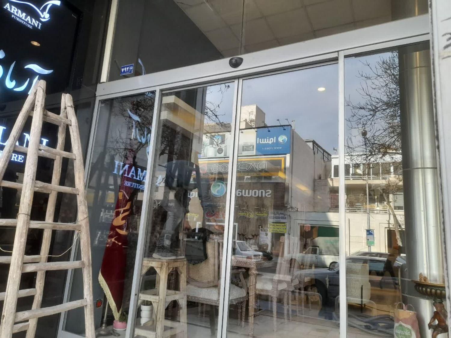 تعمیرجک پارکینگ کرکره دربرقی بُرد شیشه برقی ریموت|خدمات پیشه و مهارت|مشهد, عبادی|دیوار