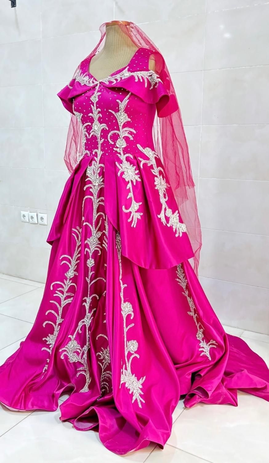 آموزش ۱۰۰٪ تضمینی خیاطی ازمبتدی تا مجلسی حرفه ای|خدمات آموزشی|بندرعباس, |دیوار