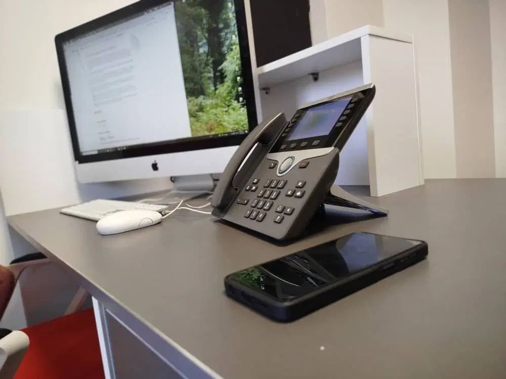 تلفن سیسکو روتر میکروتیک سرور ایزابل شبکه ویپ VoIP|مودم و تجهیزات شبکه|تهران, فلسطین (میدان انقلاب)|دیوار