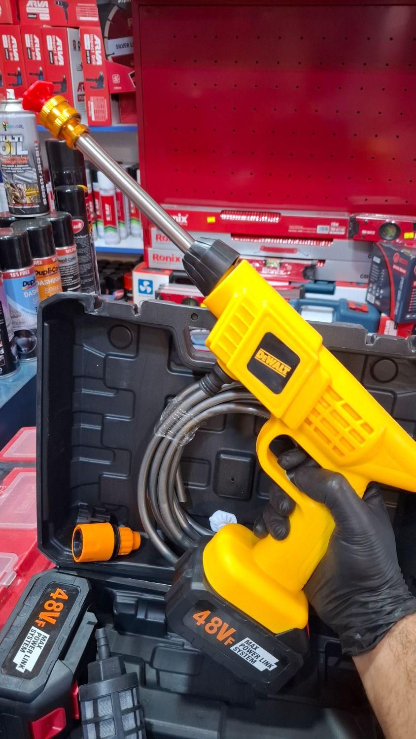 کارواش و سمپاش شارژی طرح دیوالت|ماشینآلات صنعتی|خمام, |دیوار