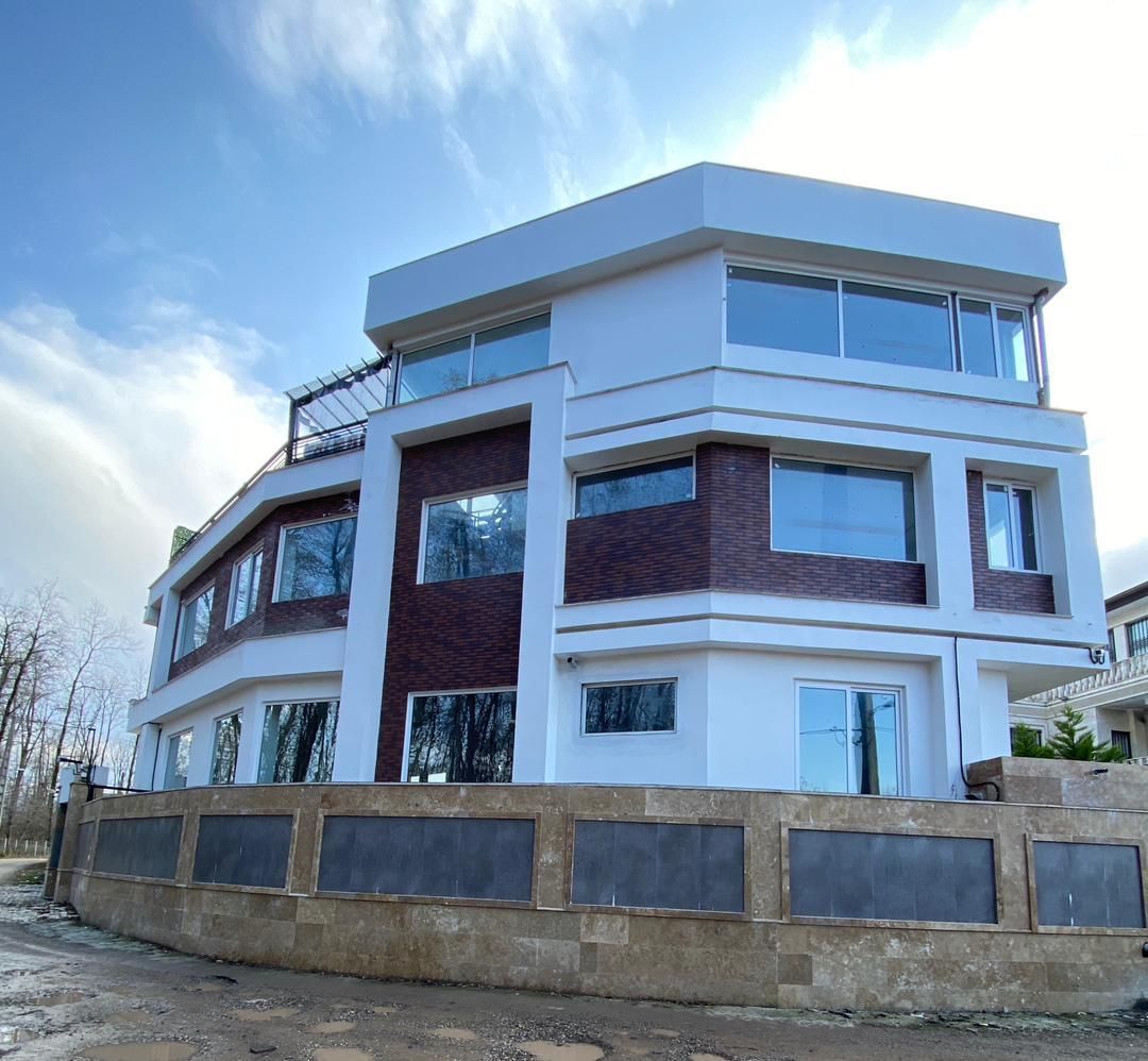 ×مدرن تریبلکس۴خواب استخردار جکوزی بیلیارد درمتل‌قو|اجارهٔ کوتاه‌مدت ویلا و باغ|سلمان‌شهر, |دیوار