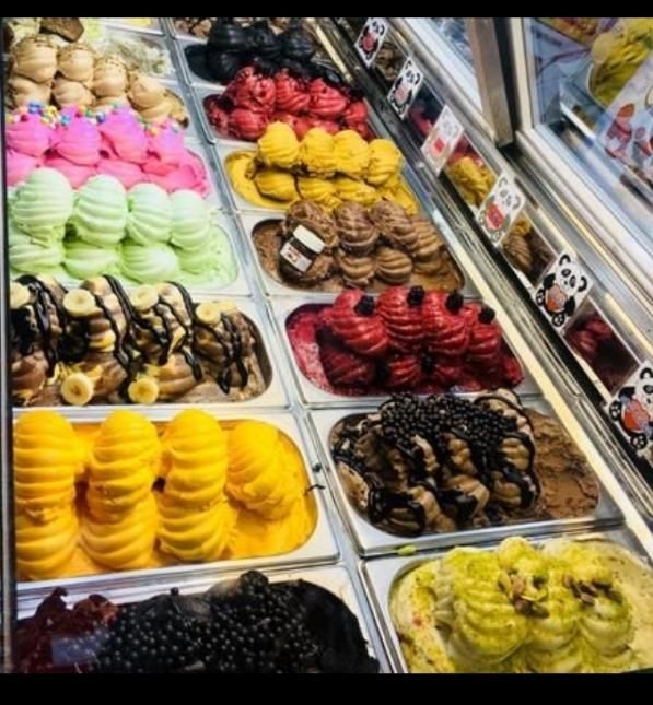 کارگر ساده یا ماهر آبمیوه و بستنی فروشی|استخدام خدمات فروشگاه و رستوران|تهران, فردوس|دیوار