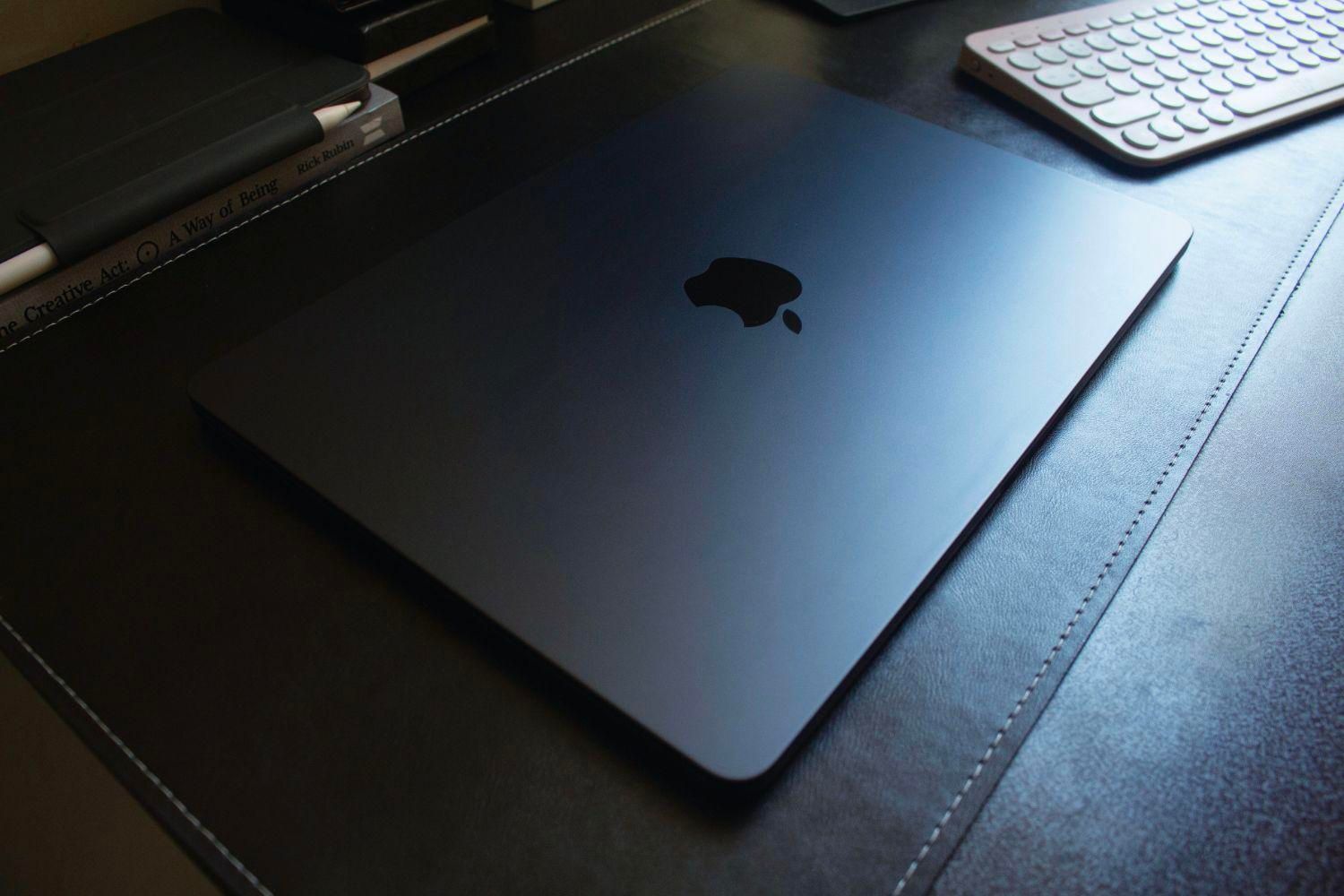 مک بوک ایر میدنایت MacBook Air M2 13 inch 256/8GB|رایانه همراه|تهران, ارامنه|دیوار