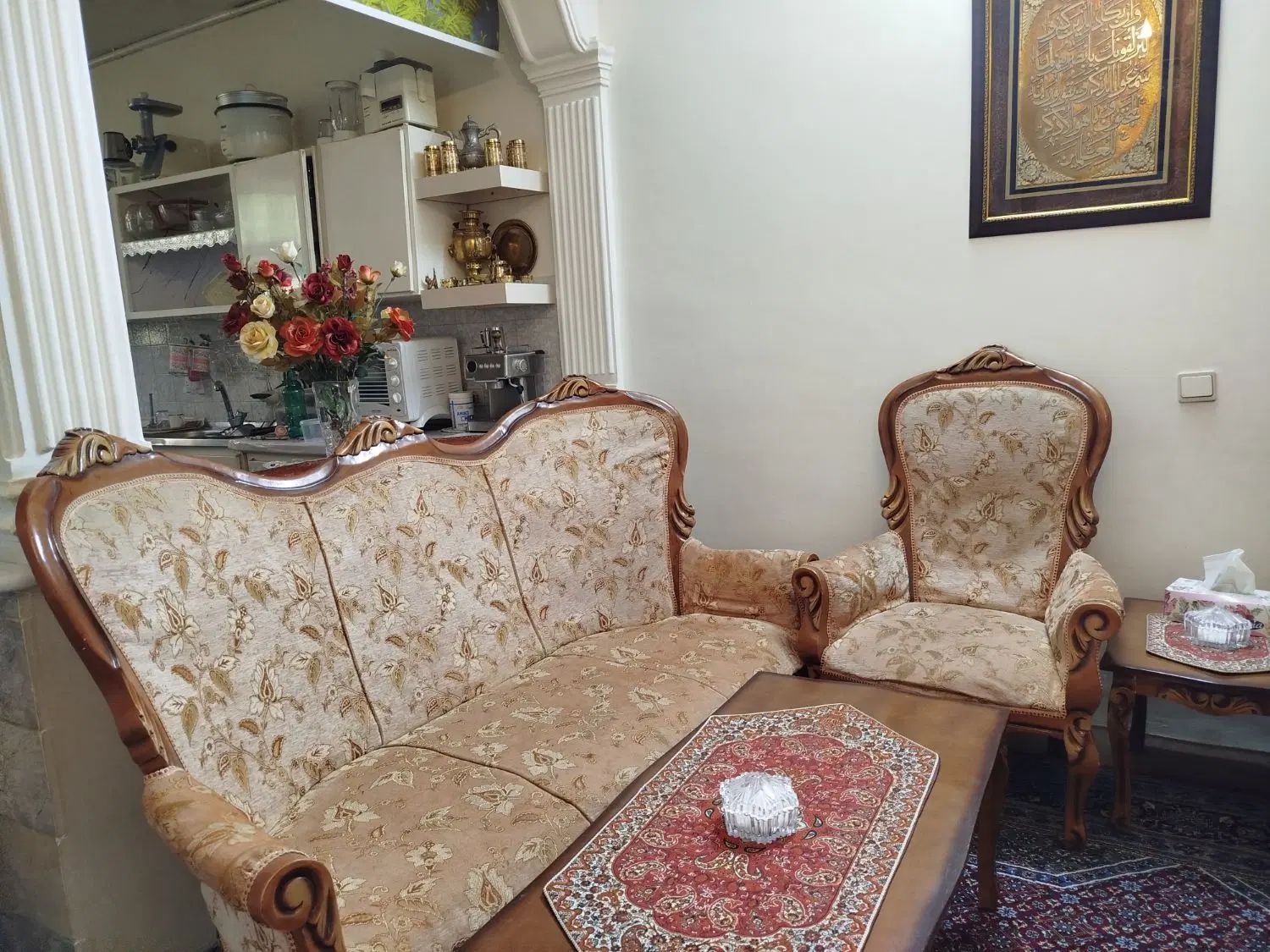 مبل ۹ نفره|مبلمان خانگی و میز عسلی|مشهد, نرگس (شهرک غرب)|دیوار