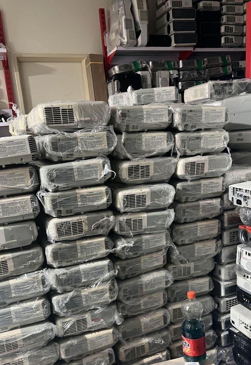 فروش تک و عمده ویدیو پروژکتور|تلویزیون و پروژکتور|یزد, |دیوار