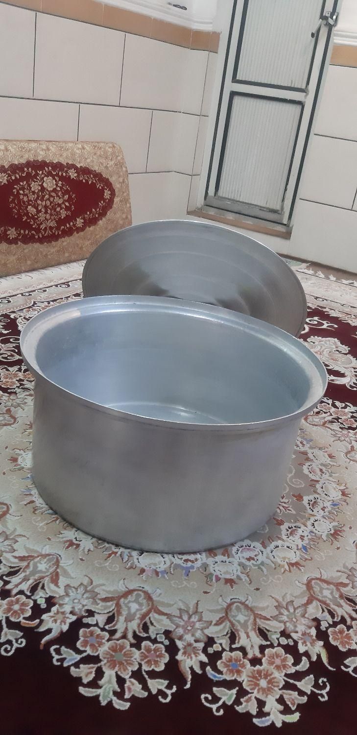 دیگ بزرگ|ظروف پخت‌وپز|اهواز, کمپلو جنوبی|دیوار