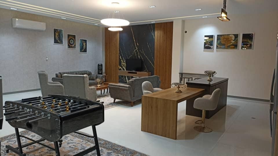 اجاره ویلا شیک وفول امکانات درشهریار|اجارهٔ کوتاه‌مدت ویلا و باغ|شهریار, شهرک وائین|دیوار