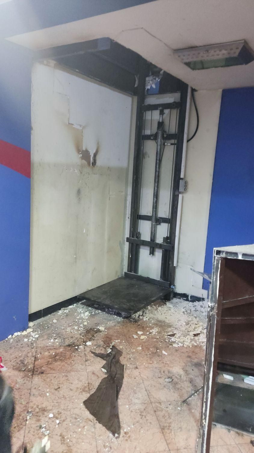 بالابر هیدرولیک بدون واسطه|ماشینآلات صنعتی|بروجرد, |دیوار