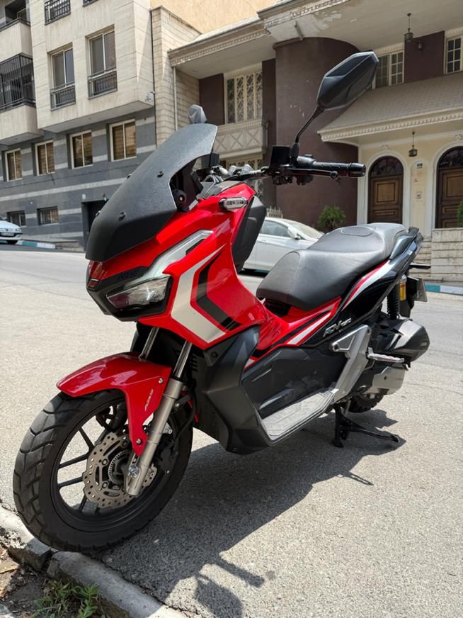 Adv 150|موتورسیکلت|تهران, جمهوری|دیوار