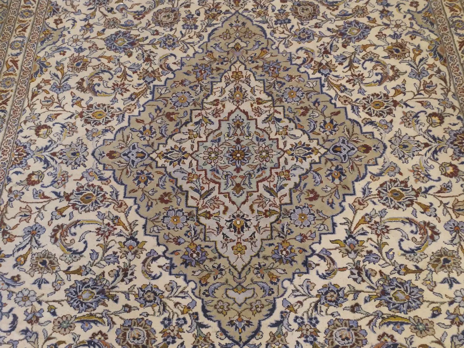فرش دستباف اردکان ۱۲متری|فرش|اصفهان, هزارجریب|دیوار
