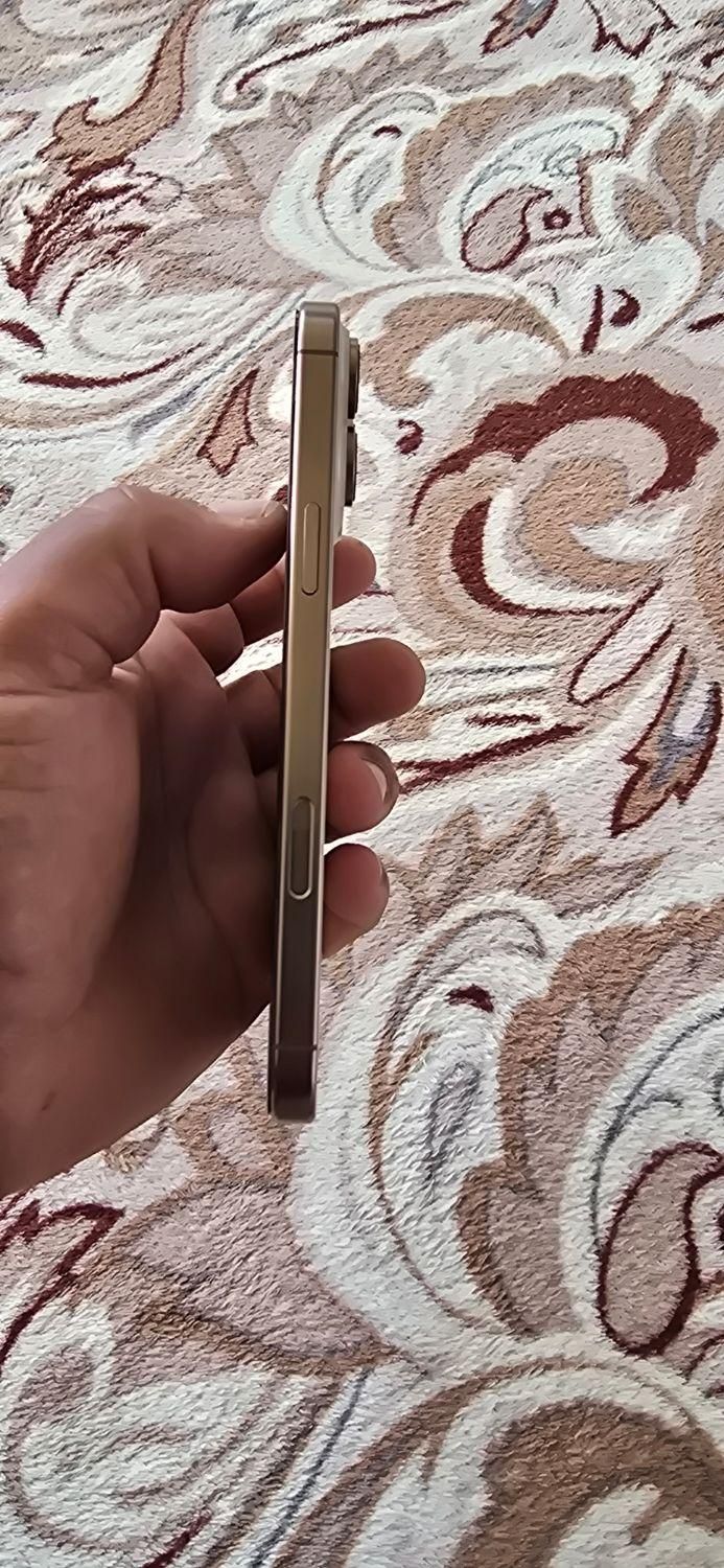 اپل iPhone 16 Pro Max با حافظهٔ ۲۵۶ گیگابایت|موبایل|ارومیه, |دیوار