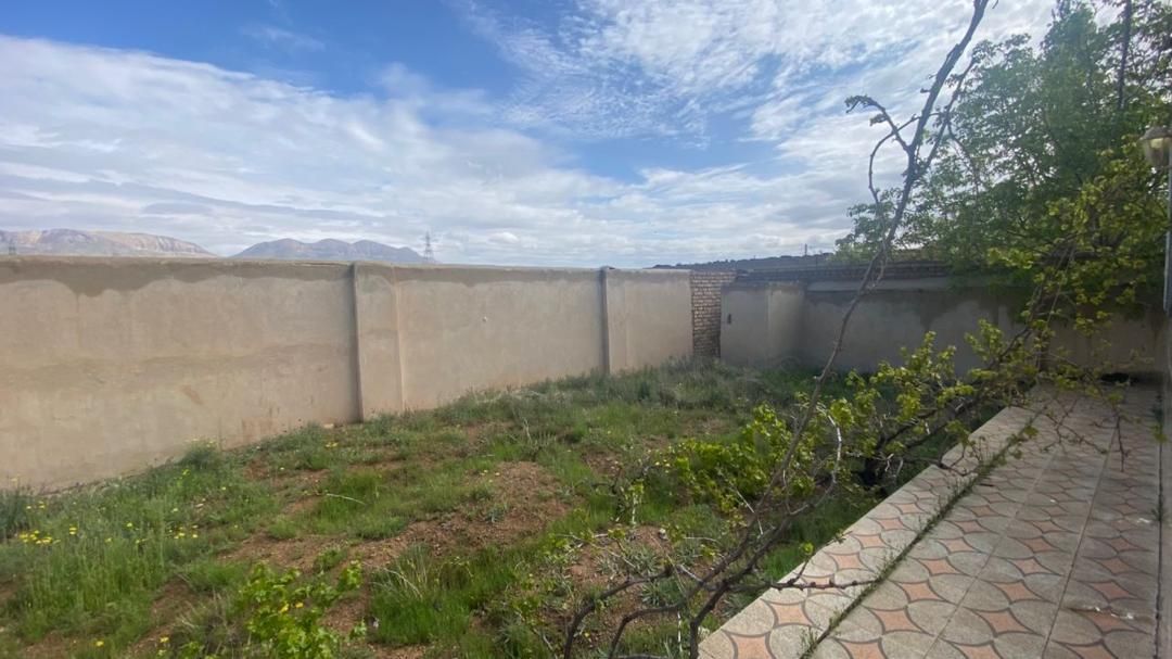 فروش ویلای ۵۰۰ متری در روستای فتح آباد|فروش خانه و ویلا|کمیجان, |دیوار