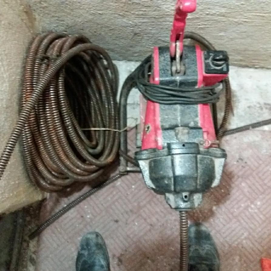 تاسیسات،نم‌چکه،لوله‌بازکنی،نشت‌یابی،لوله‌کشی‌‌بنائ|خدمات پیشه و مهارت|تهران, سیروس|دیوار