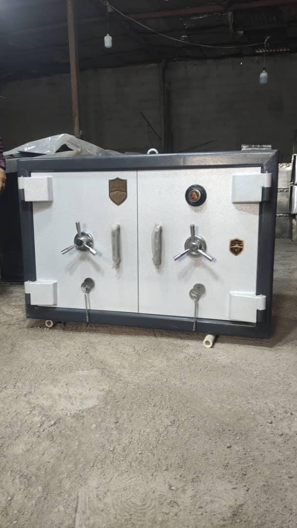 گاو صندوق اصل گاوصندوق سنگین|ابزارآلات|تبریز, |دیوار