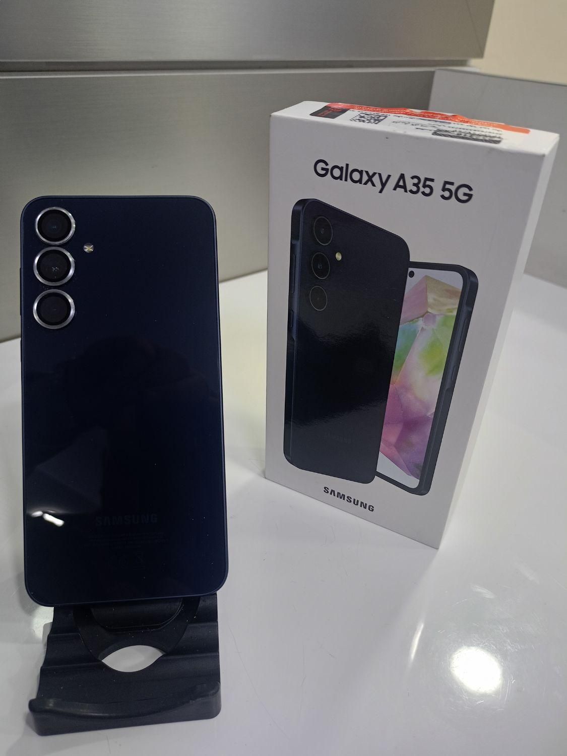 سامسونگ Galaxy A35 ۲۵۶ به همراه قاب و شارژ اصلی|موبایل|تهران, کوهک|دیوار