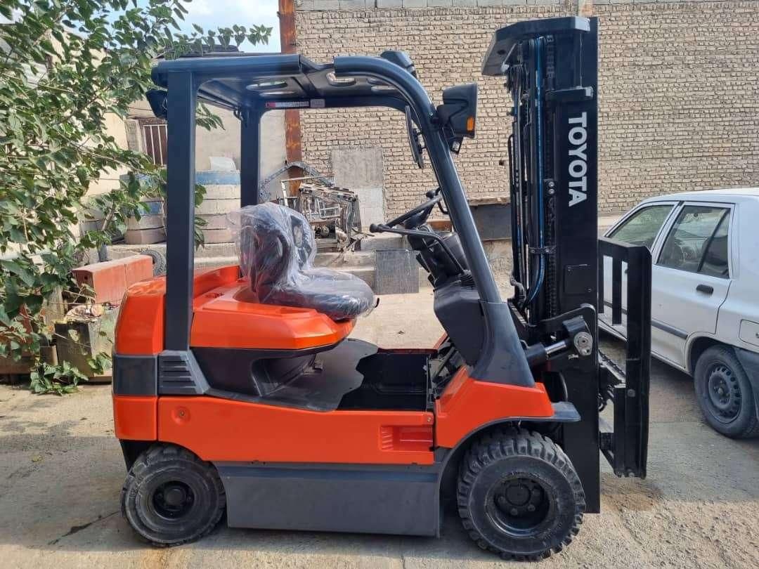 لیفتراک برقی و دوگانه سوز.ریچتراک.جک پالت ۳ و ۵ تن|قطعات یدکی و لوازم جانبی|رشت, کوی جام جم|دیوار