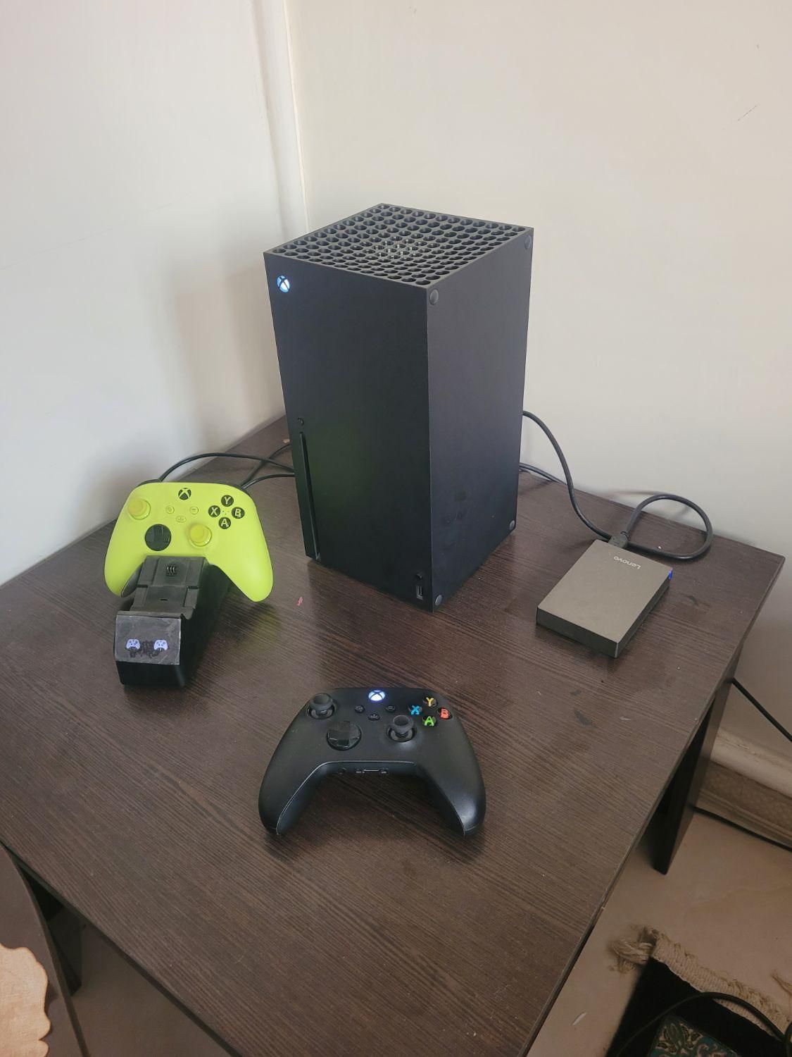 Xbox seris x 3 tb پایه شارژ باطری هارد ۳|کنسول، بازی ویدئویی و آنلاین|تهران, سازمان برنامه|دیوار