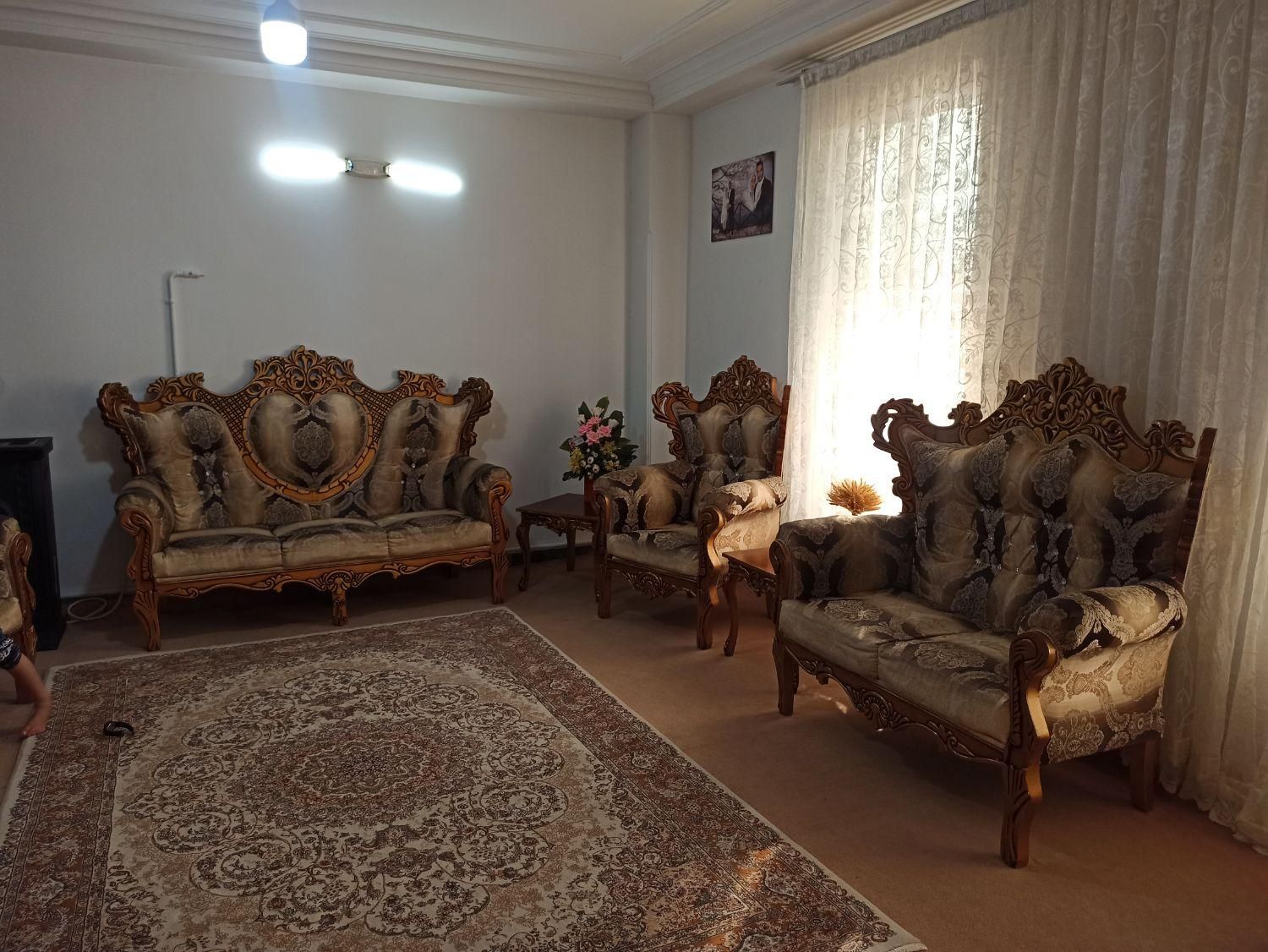 مبل و عسلی|مبلمان خانگی و میز عسلی|نظرآباد, |دیوار