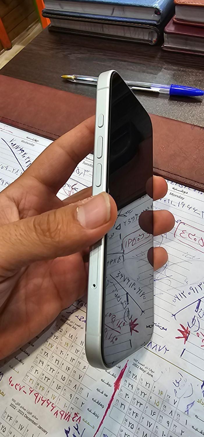 اپل iPhone 16 با حافظهٔ ۱۲۸ گیگابایت|موبایل|نجف‌آباد, شهرک صنعتی نجف آباد|دیوار
