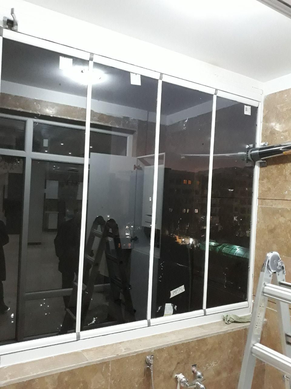 بالکن شیشه ای ، حمام شیشه ای، شیشه اسلایدینگ|خدمات پیشه و مهارت|سنندج, |دیوار