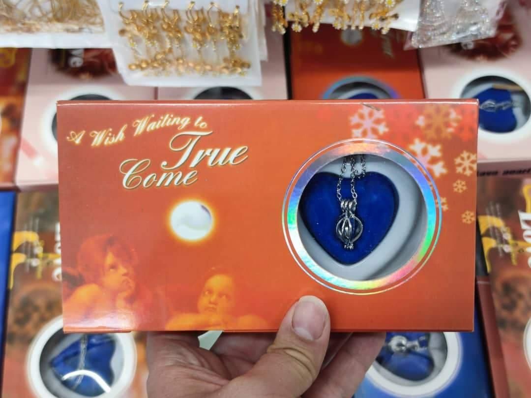 گردنبند مروارید عشق|بدلیجات|شیراز, کوشک میدان|دیوار