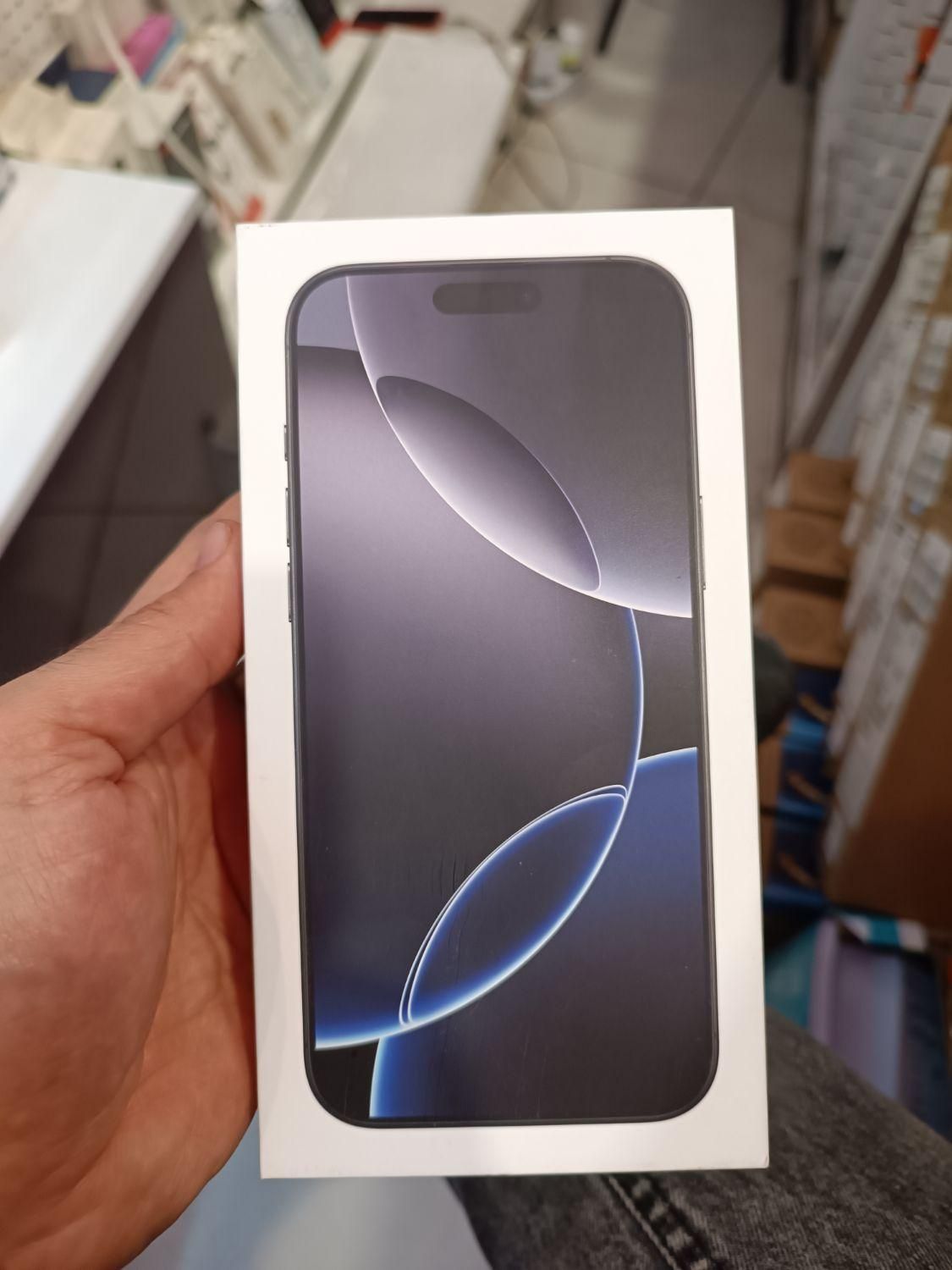iPhone 16 Pro Max ۲۵۶  با گارانتی با رجیستر قسطی|موبایل|تبریز, |دیوار