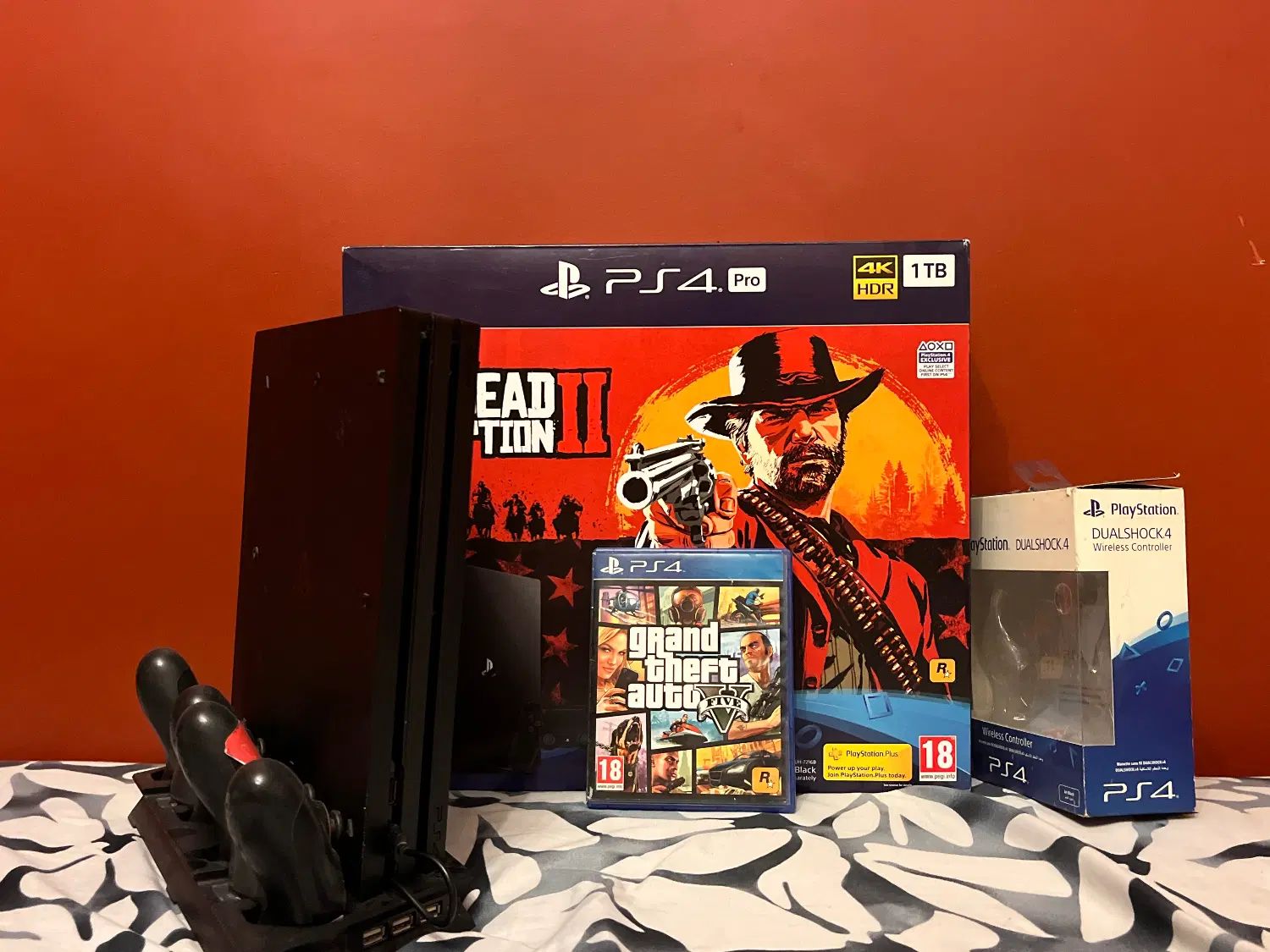 Ps4 pro|کنسول، بازی ویدئویی و آنلاین|تهران, اوین|دیوار
